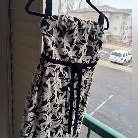 🆕✨Sam Edelman Strapless Black&Gold Embroidered Midi Dress Cocktail Party XS 0–2 - Picture 6 of 14